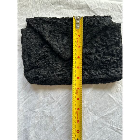 Unbranded Fuzzy Envelope Clutch - Picture 4 of 8